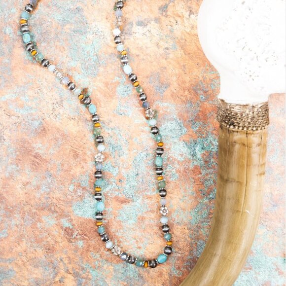 Cypress Lane Silvertone Multi-Color Necklace NEW - Picture 1 of 3